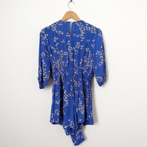 Faithfull The Brand Anthropologie blue floral tie front Sophie romper playsuit - Picture 6 of 7